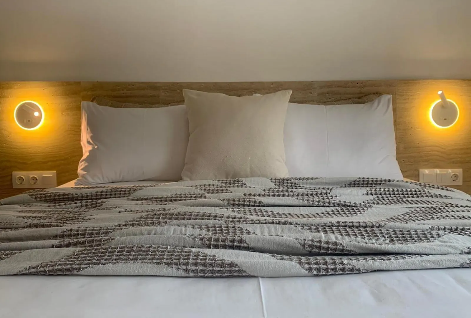 Vila Aristotelia Gi Domes - Luxury Private Pool Retreats Olympiada